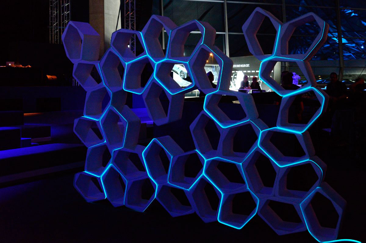 Freistehender modularer Raumteiler beim BMW i8 Launch in München